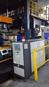 汽车部件热压成型温度控制机